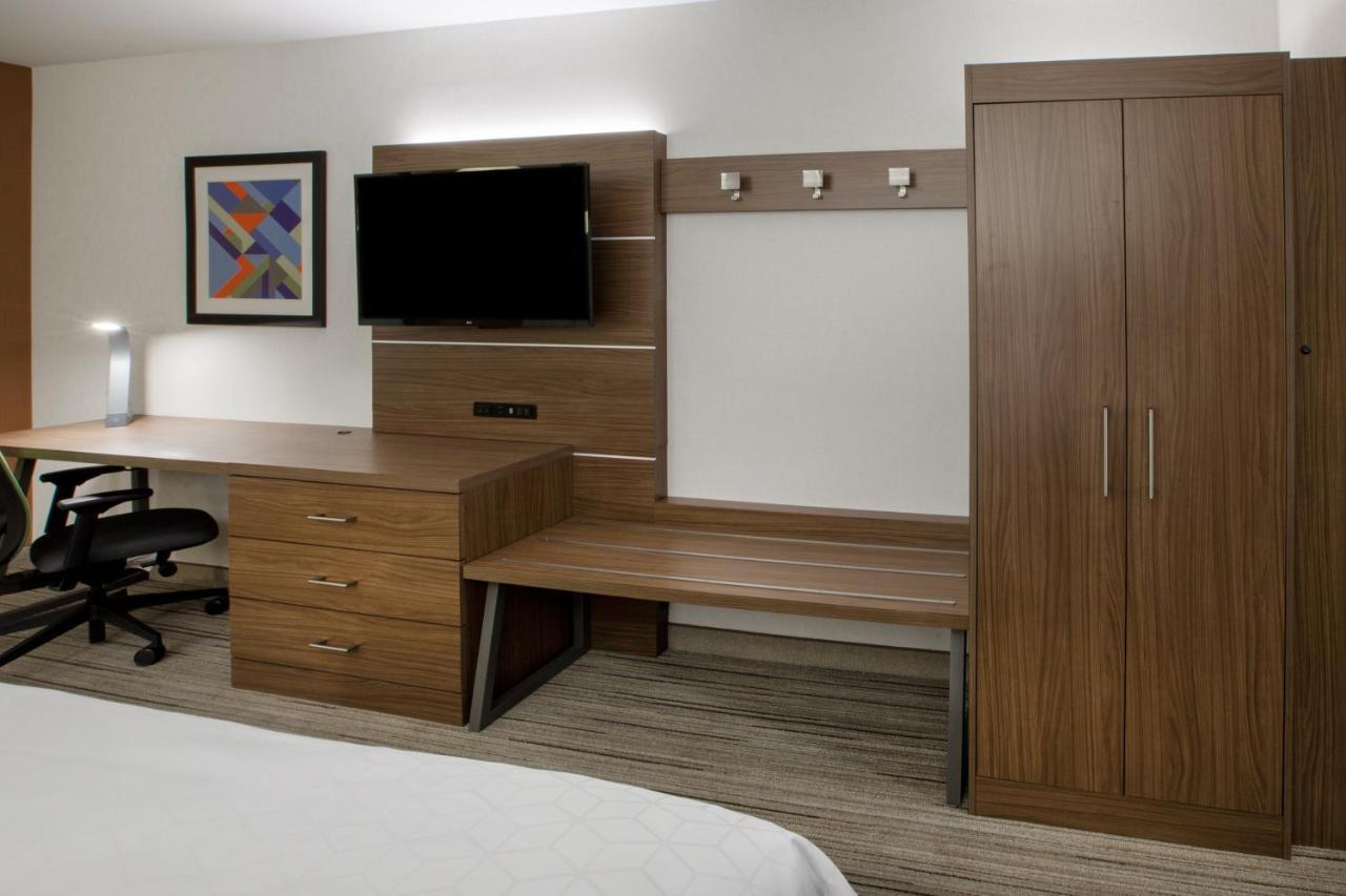 Holiday Inn Express & Suites - Milan - Sandusky Area By Ihg Экстерьер фото